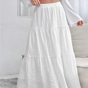 Elegant White Tiered Skirt